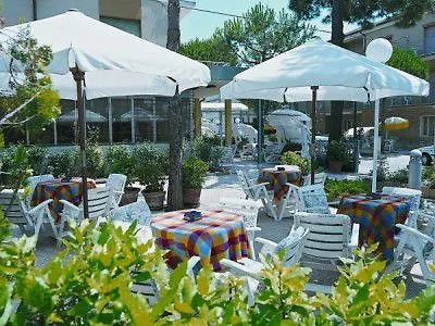 Elsa Hotel 3*